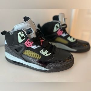 Jordan Spizike - Size 8.5 Womens